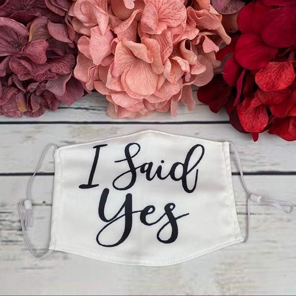 Engagement Proposal ‘Will You Marry Me’ Face Masks - Picture 8 of 15